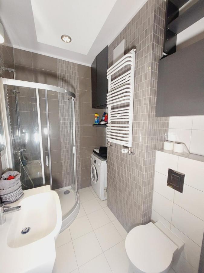 Central Apartments Garnizon 928 & Parking Гданск Екстериор снимка